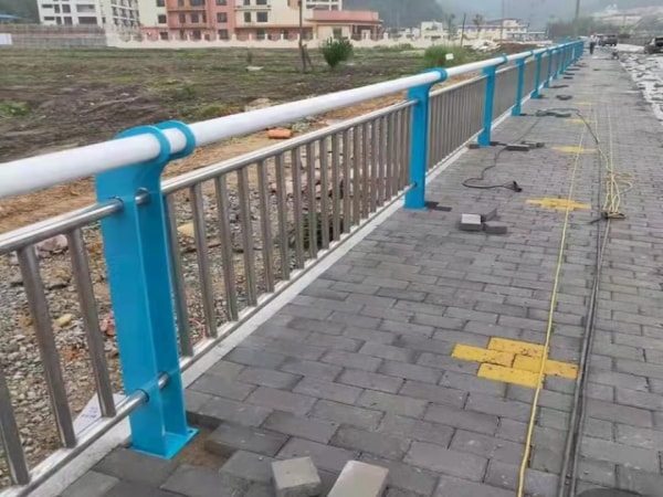 機加工設備
